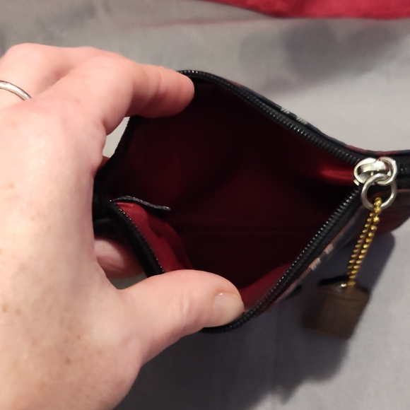 Vintage Like-New Coach Wristlet - Picture 9 of 11